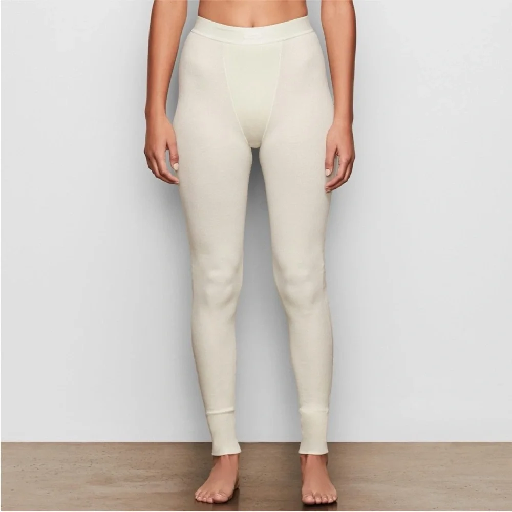 Skims Bone Ribbed Leggings Sz. M - Picture 1 of 7